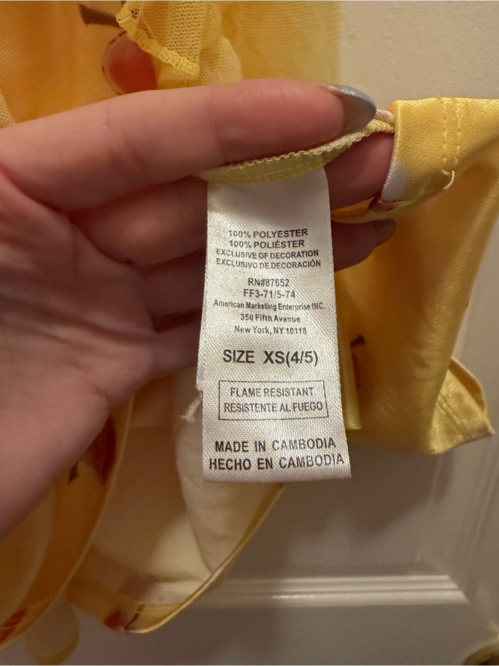 Disney Princess Snow White Yellow Blue Red Apple Ruffle Nightgown Costume Dress - Picture 6 of 7